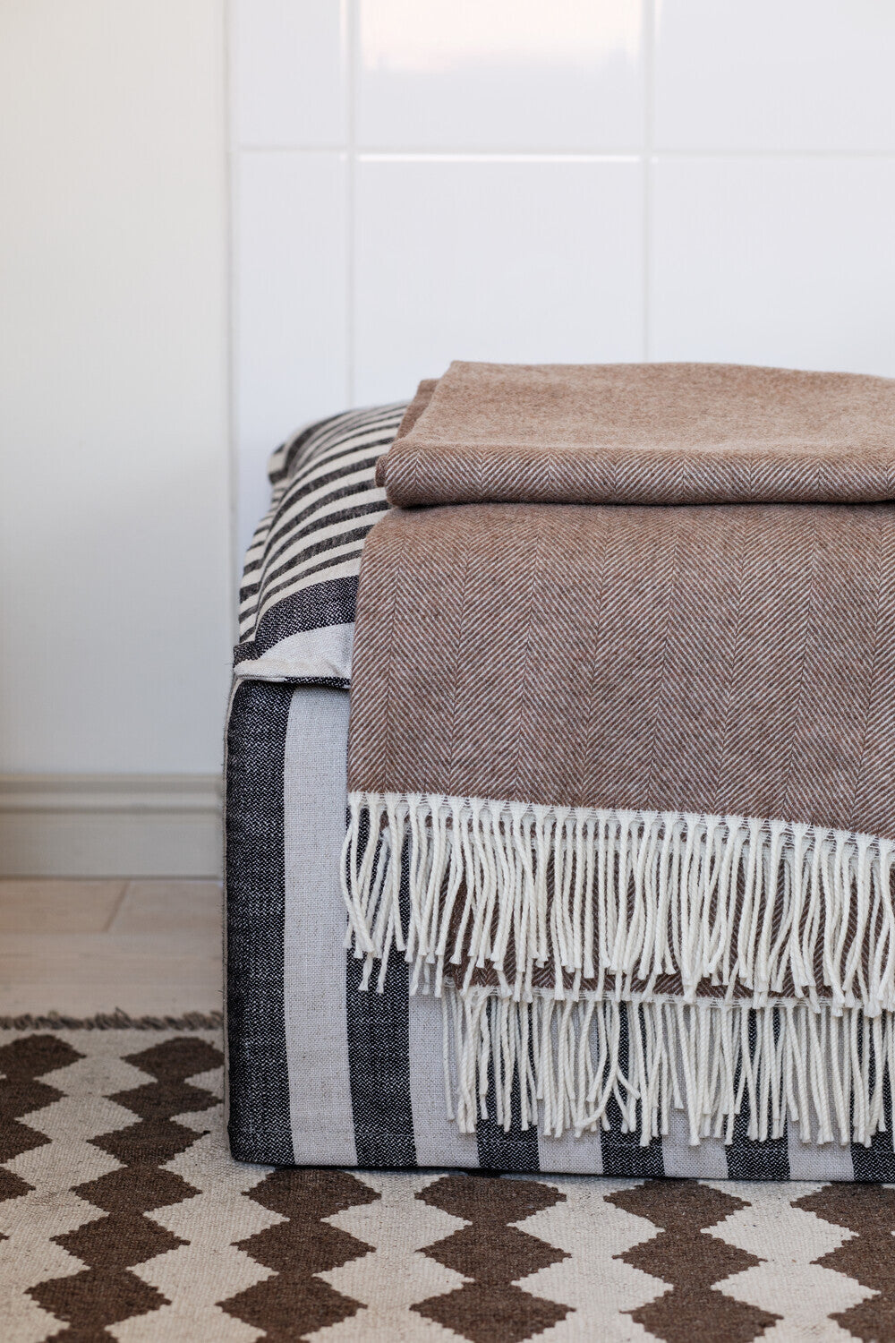 ELLI WOOL BLANKET - White/Brown